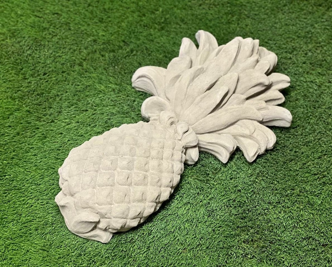 Detailed Pineapple Statue Concrete Pineapple Figurine Outdoor Garden or