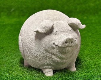 Bubba pig laying statue Concrete farm animal figure Outdoor stone decoration for garden patio yard