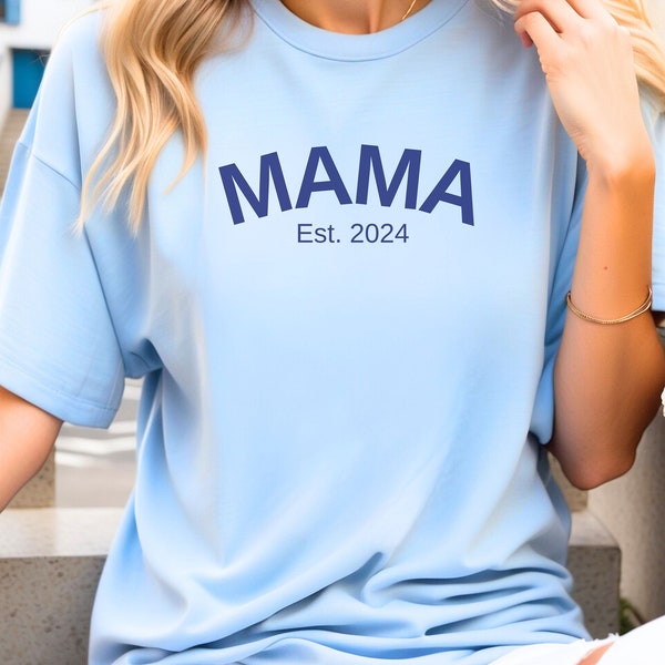 Personalized mama t-shirt, mama year t-shirt, mothers day gift, birthday gift, pregnancy reveal gift, gender specific, Christmas present