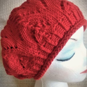 Boina de encaje roja tejida a mano: gorro de mezcla de algodón para primavera y otoño