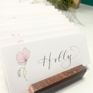 Wedding Place Cards | Flower Theme | Wedding Place Names | Floral Name Cards | Wedding Table | Handwritten Calligraphy