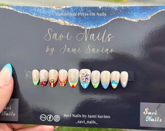 Design 43 handgemaakte herbruikbare acrylpers op nagels!