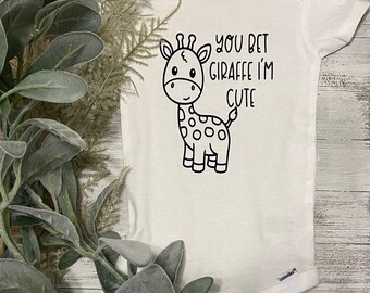 Giraffe Onesie, Baby Shower Gift, Giraffe, Cute baby clothes, Baby bodysuits, Baby gifts