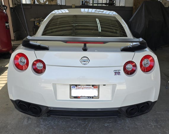 thumbnail image 2 of Nissan Rogue Chrome Plated Metal Bottom Engraved License Plate Frame Holder 2 of 14