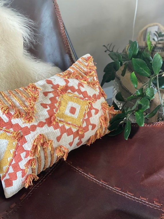 Braided throw pillow hotsell