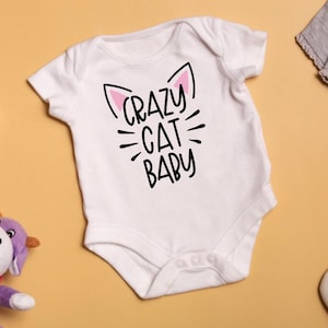 Verrückte Katze Baby svg. Kleinkind svg. Lustiges Baby svg. Ich liebe meine Katze svg.