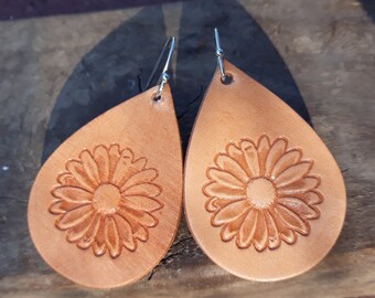 Sunflower Leather Earrings - Hand stamped Leather teardrop earrings - Lightweight earrings - Southwest style jewelry - Sunflower jewelry