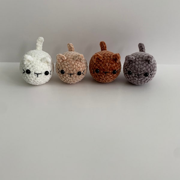 Crochet Loaf Cats | Mini Cat Loafs, Cute Cat Decor