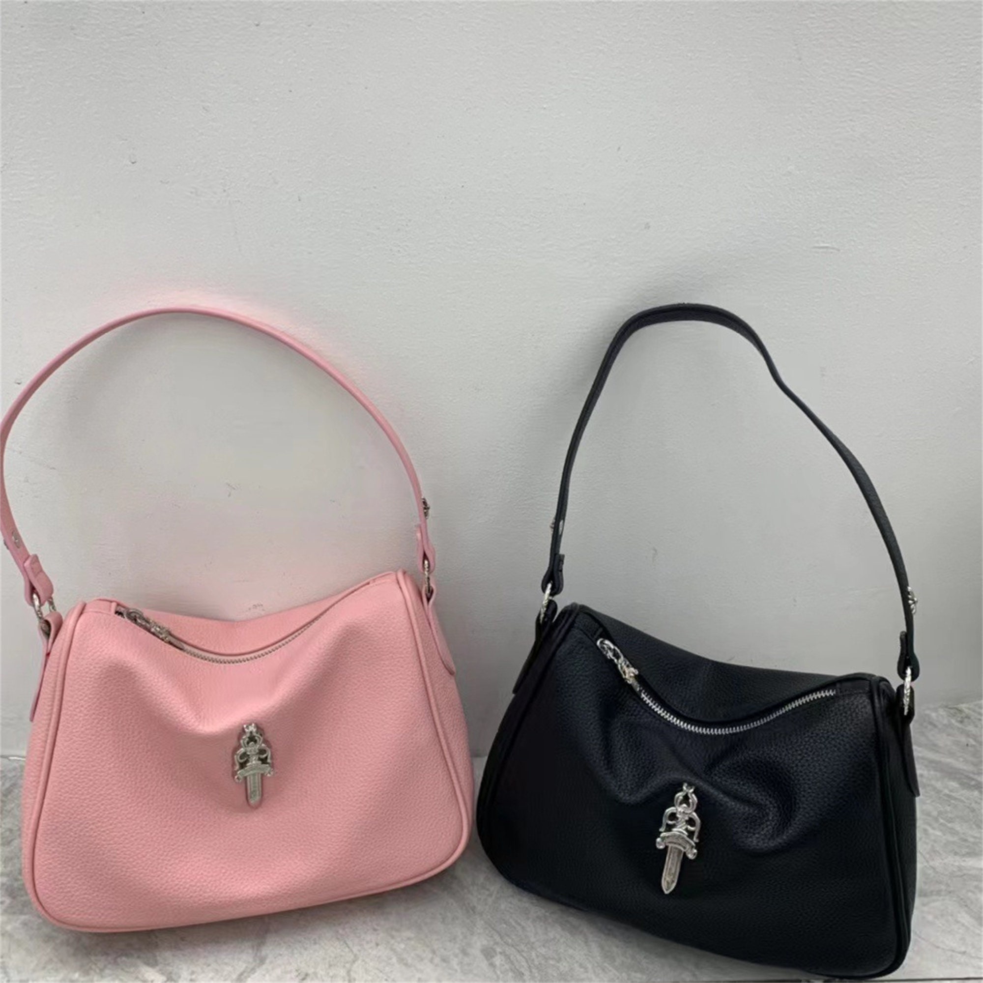 Y2K Vintage Korean Small Chain Shoulder Bag Heart Shaped Purse Handbags  Pink PU Leather Gothic Tote Bags Ladies Crossbody Bags