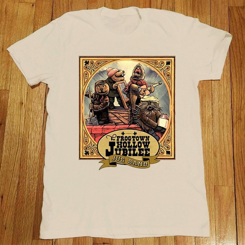 Discover Retro Christmas Tee - The Frogtown Hollow Jubilee Jug Band T-Shirt