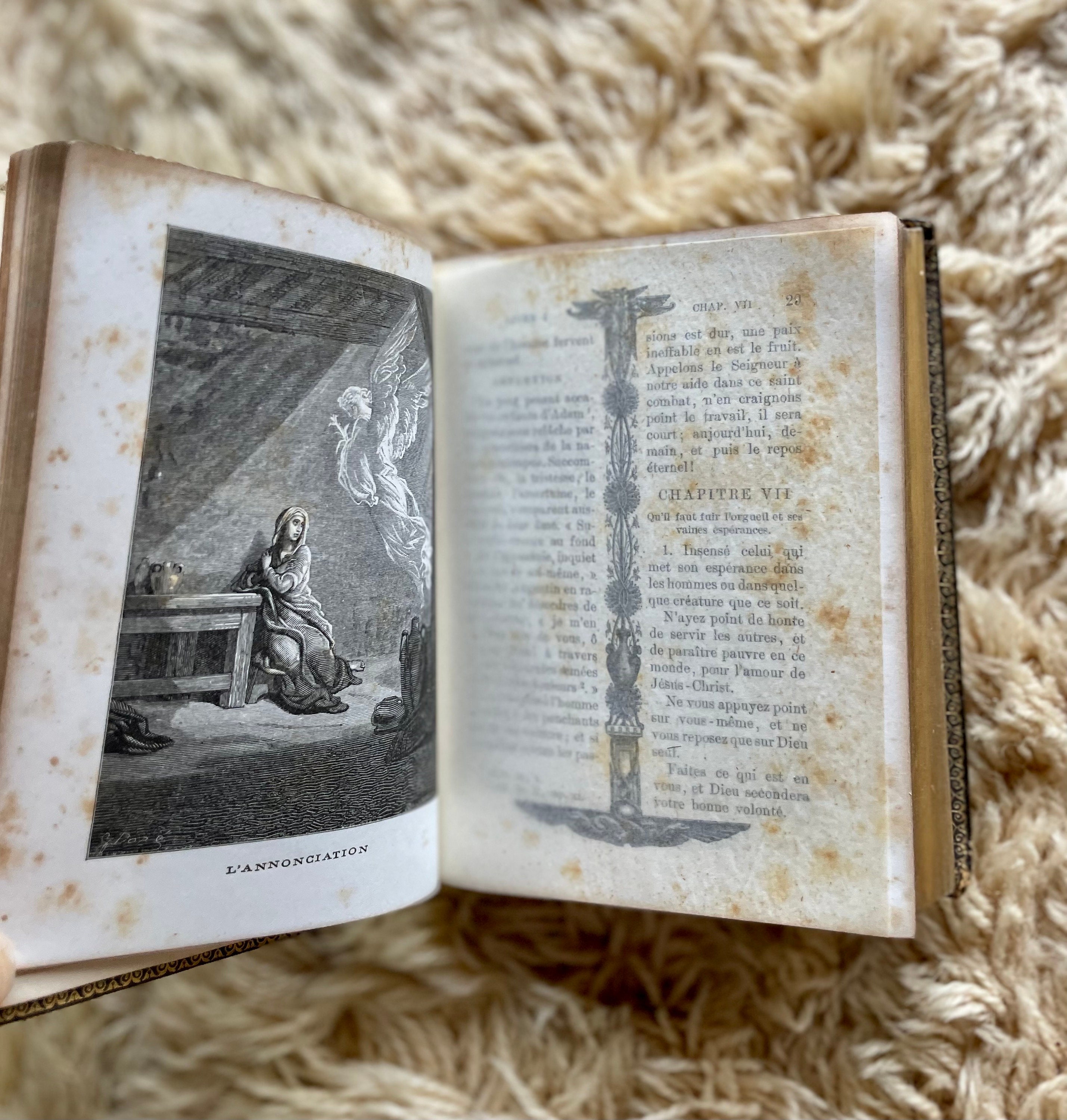 L'IMITATION De Jesus-Christ Avec Des Reflexions a la fin de Chaque