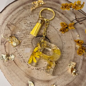 Epoxy resin keychain flowers handmade resin keychain flower image 6