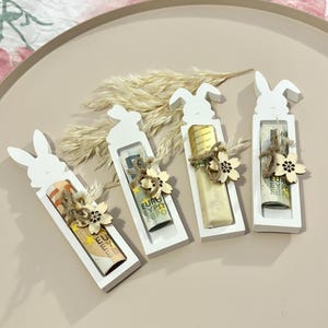 Hasen Geldgeschenk aus Raysin – Ostergeschenk – Schoko- oder Geldhalter – Handgemachte Osterdeko – Geschenkidee für Ostern – Hasenfigur mit