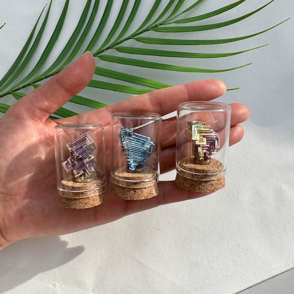 Mini Bismuth Cystal Wishing Bottle Specimen For Decoration