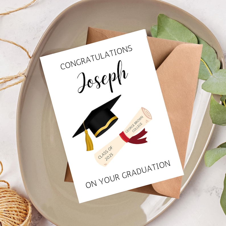 carte de remise de diplôme personnalisée | Carte de fin d'études familiale | Cadeau de fin d'études pour un ami | Félicitations pour votre carte de remise des diplômes image 2