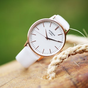 Gepersonaliseerde vintage dameshorloge: zilveren band, op maat gegraveerd cadeau