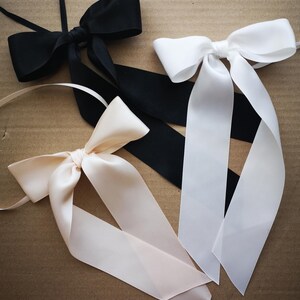 Hand-Tied Satin Ribbon Bows: Wedding Party Decor, Gift Wrapping