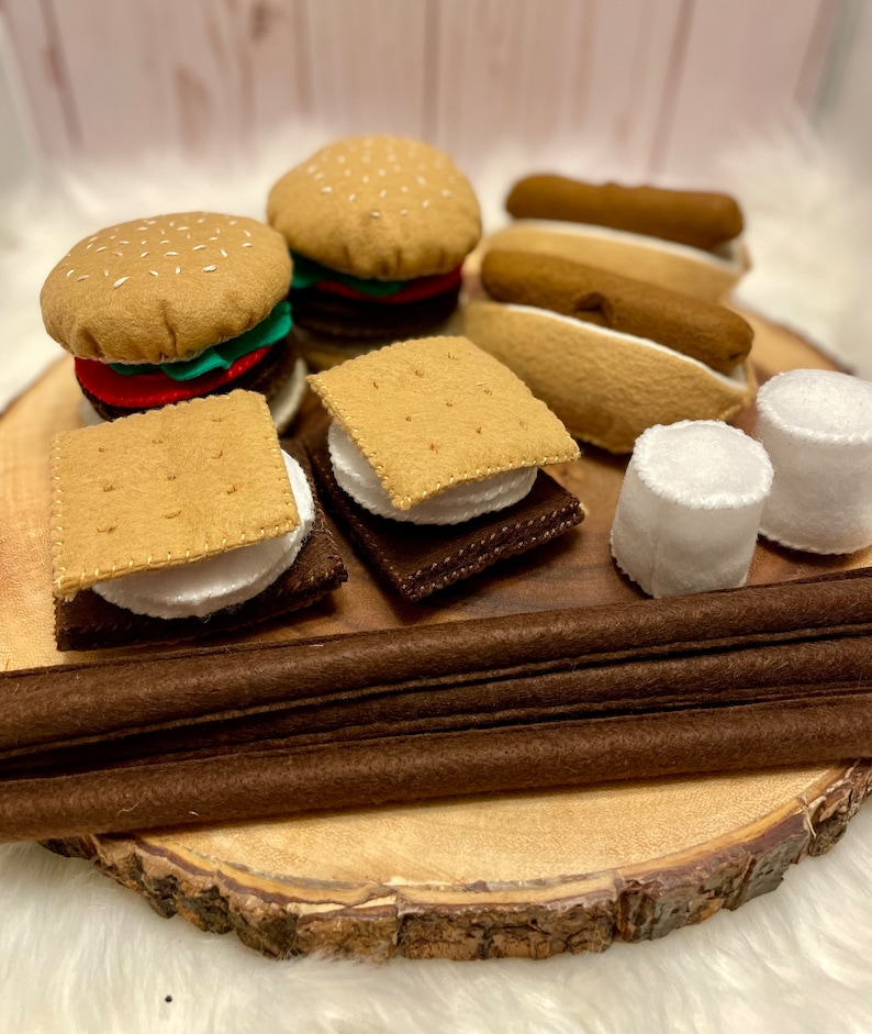 Marshmallows, Hot Dogs, Hamburgers, & S'mores Sets Large Complete Set