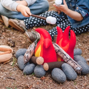 Marshmallows, Hot Dogs, Hamburgers, & S'mores Sets image 6