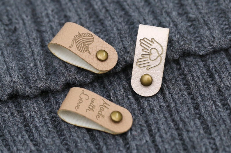 Custom Leather TagsKnits and Crochet labels , leather labels for knitted hats, tag for DIY leather maker ,labels for clothing imagem 8