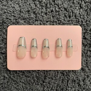 Silber Chrom französische Spitze | Drücken Sie auf die Nägel | Drücken Sie die Ons | Custom Fit | Beschreibung lesen