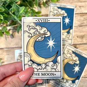 La pegatina de la carta del tarot de la luna / pegatina fresca / pegatina hecha a mano / pegatina de bruja / la luna / pegatina resistente al agua