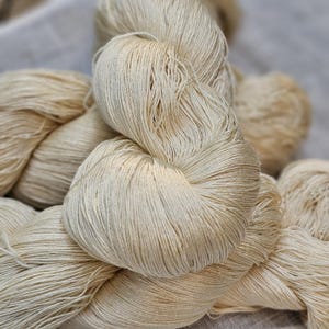 Mulberry Silk Lace Yarn: Natural Cream, 1000 Yard per Skein Luxurious spun silk Undyed DIY project Yarn Weaving Knitting Crotcheting