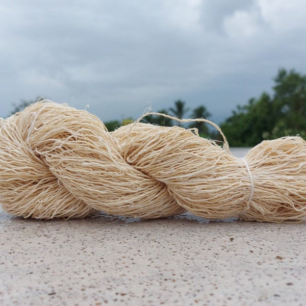 Hand-Spun Hemp Yarn: Half Bleach, Natural Fiber (100g/3.5oz)