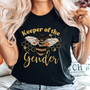 Keeper of the Gender Bumble Bee Hive Shirt, Bee Themed Gender Reveal T-shirt, Tshirt for Gender Keeper Family Gift, Aunt Baby Shower