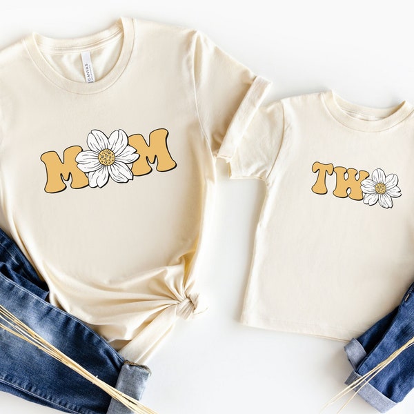 Two Daisy Birthday Shirts, Boho Daisy 2nd Birthday Outfit, Retro Daisy Theme Birthday Party Tshirt, Matching Family Mommy and Me T-shirt