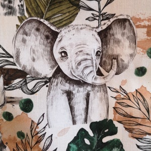 Bavoir PACRACRA personnalisé avec prénom brodé Collection Jungle en coton bachette kaki Tête d'éléphant