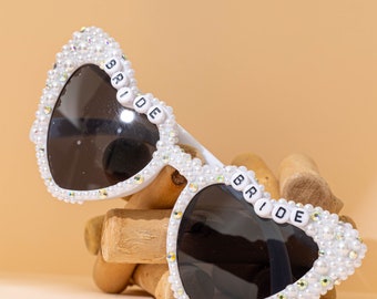 Gafas de verano, gafas de sol de novia personalizadas, gafas de sol de novia, gafas de sol de novia con perlas, gafas de sol de novia en forma de corazón.