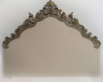 Cabecero de madera tallada tamaño king con grabado