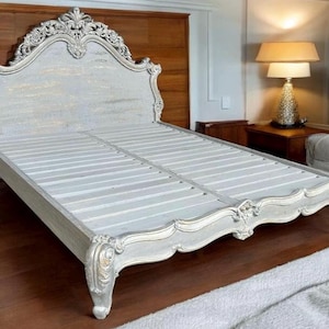 Handmade Carved Bed Frame Solid Mango Wood Home Decor Leaf Bed Frame Bedroom Bed Frame