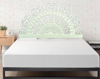 Cabecero para cama tamaño queen con flores talladas a mano en forma de media luna: acabado antiguo envejecido