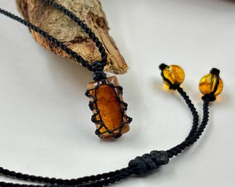 Naturligt orange kyanit mikromakramékristallhängehalsband, unisex kristallsmycken, justerbara ädelstenshängen