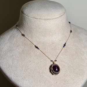 A Star Trapped in Stone~ Flashy Star Garnet Necklace, Micro Macrame Crystal Jewelry, Asterism Gemstone Jewelry