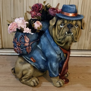 Bulldogge Statue, Bulldogge Topfskulptur, Einzigartige Hundefigur, Gartendekoration, Handgefertigte Hundeskulptur, Geschenk für Hundeliebhaber, Haustier Ornament