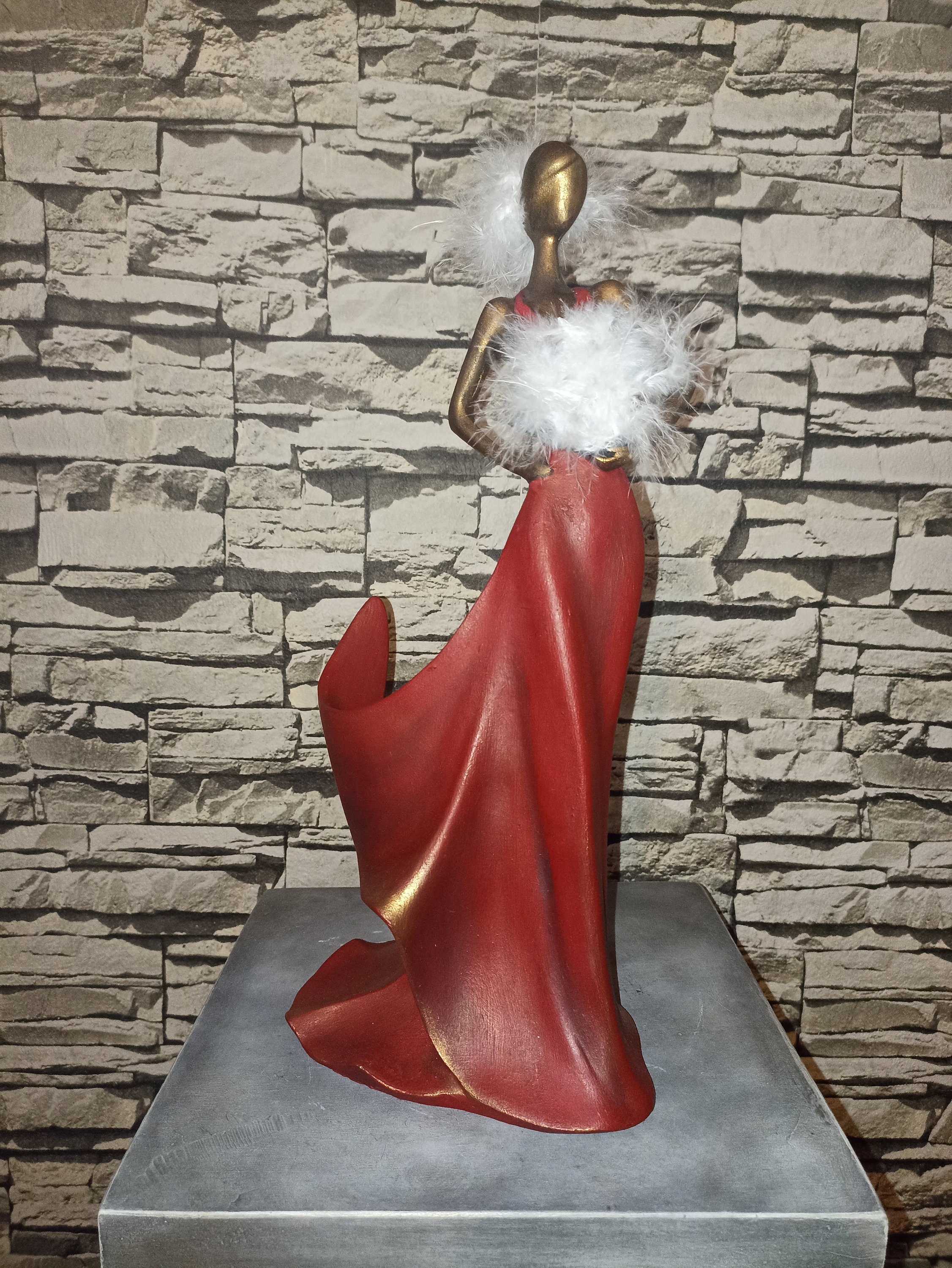 女性の彫刻デザイン ワインラック レディ彫刻ワインラック：モダンなホームデコレーション