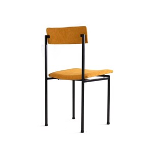 Stuhl 4033 / restauriert / 1963 / Designer Branko Uršiè / Stol Kamnik / Slowenien / Jugoslawien / Metall / Holz / Alcantara / gelber Stuhl