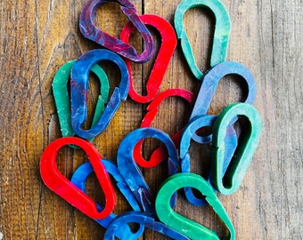 Recycled plastic carabines