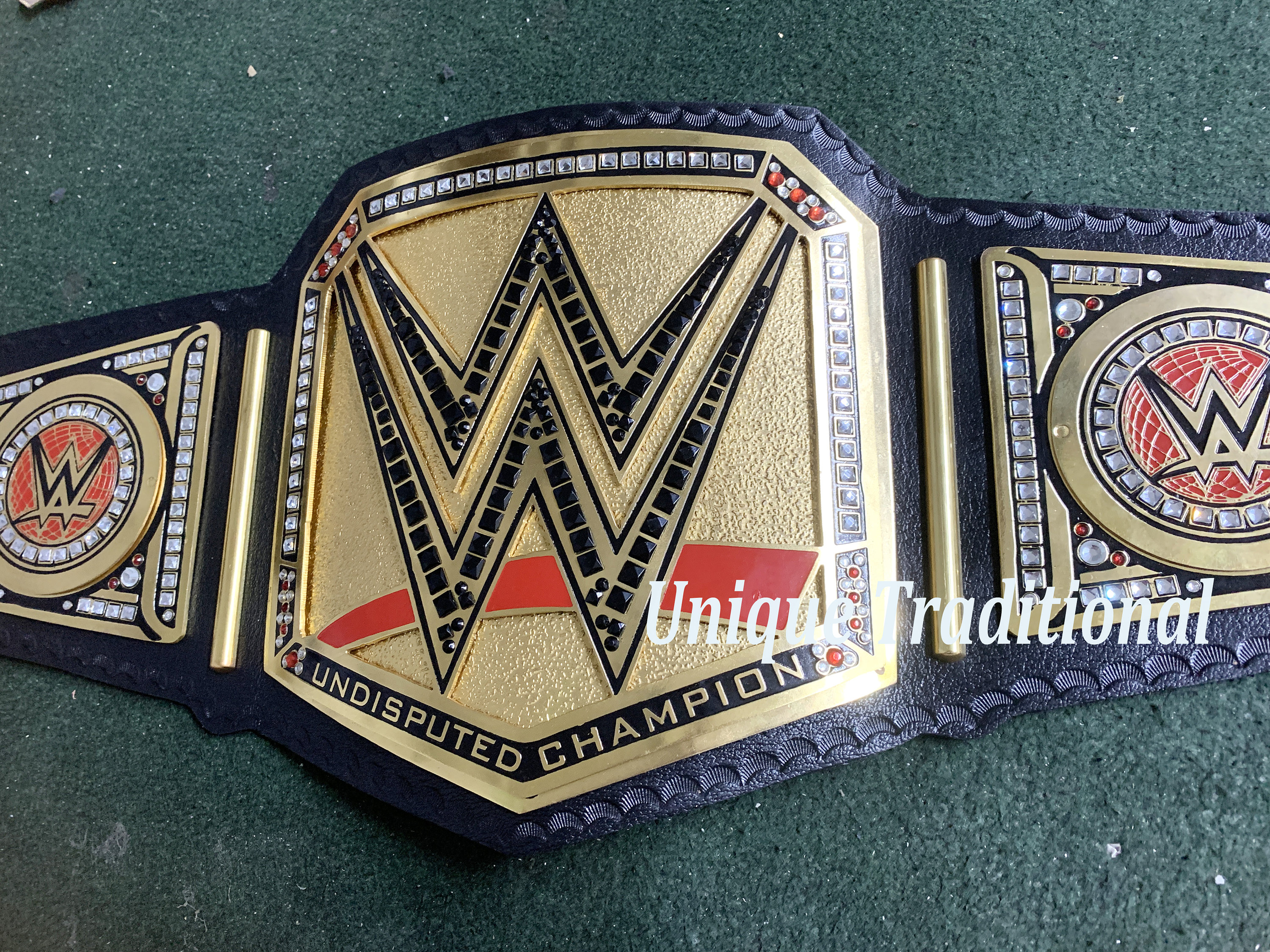 New Undisputed Universal Heavyweight Wrestling Championship picture
