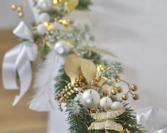 Elegant white and gold garland