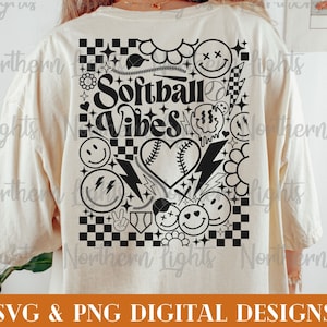 Retro Softball Vibes Svg, Softbal Svg, voor- en achterkant softbal Svg, digitale download, Softball Vibes Svg, Smile Face Softball Svg