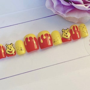 Winnie the Pooh Style Hand Painted Press On Nails