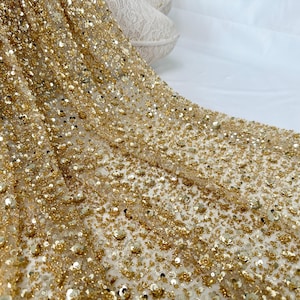 Golden yellow flower sequin tulle fabric, 3D sequin beaded tulle fabric, suitable for ball gowns, dresses, clothing, mesh lace, lace fabric