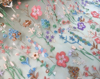 Fashion flower lace fabric,embroidery lace，Floral Lace Fabric，Designer clothing fabrics, curtain fabrics, veil fabrics