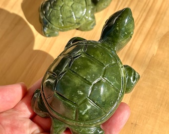 緑の翡翠の亀龍亀宝石彫刻クリスタル動物像風水装飾ギフト - Etsy 日本