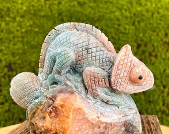 Amazonite Lizard Sculpture: Hand-Carved Crystal Animal Figurine
