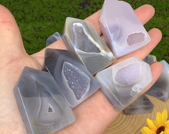 瑪瑙のジオードタワー - Etsy 日本